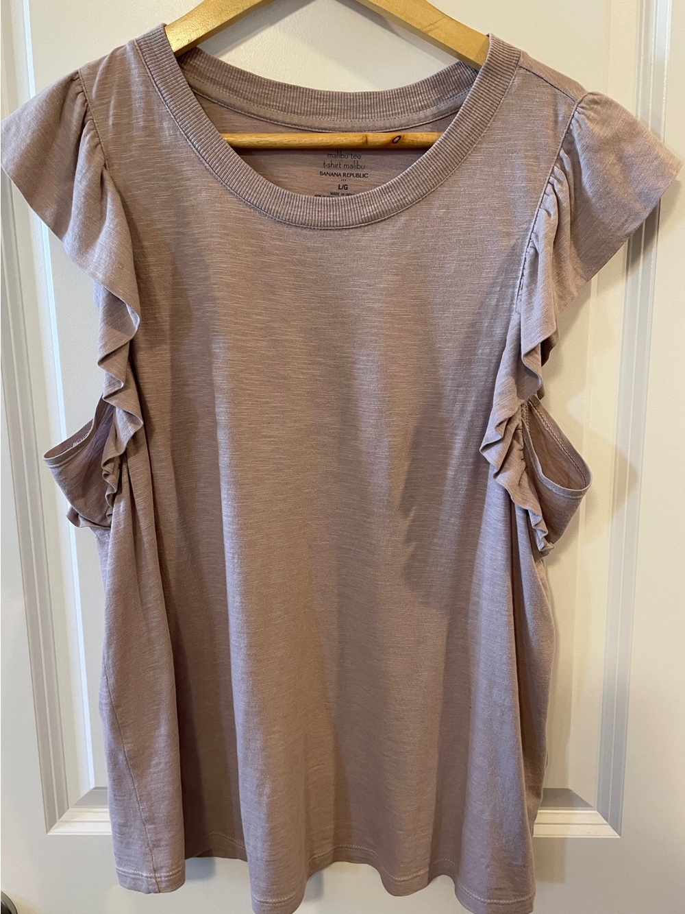 Banana Republic Dusty Lavender Ruffle Sleeve Tee